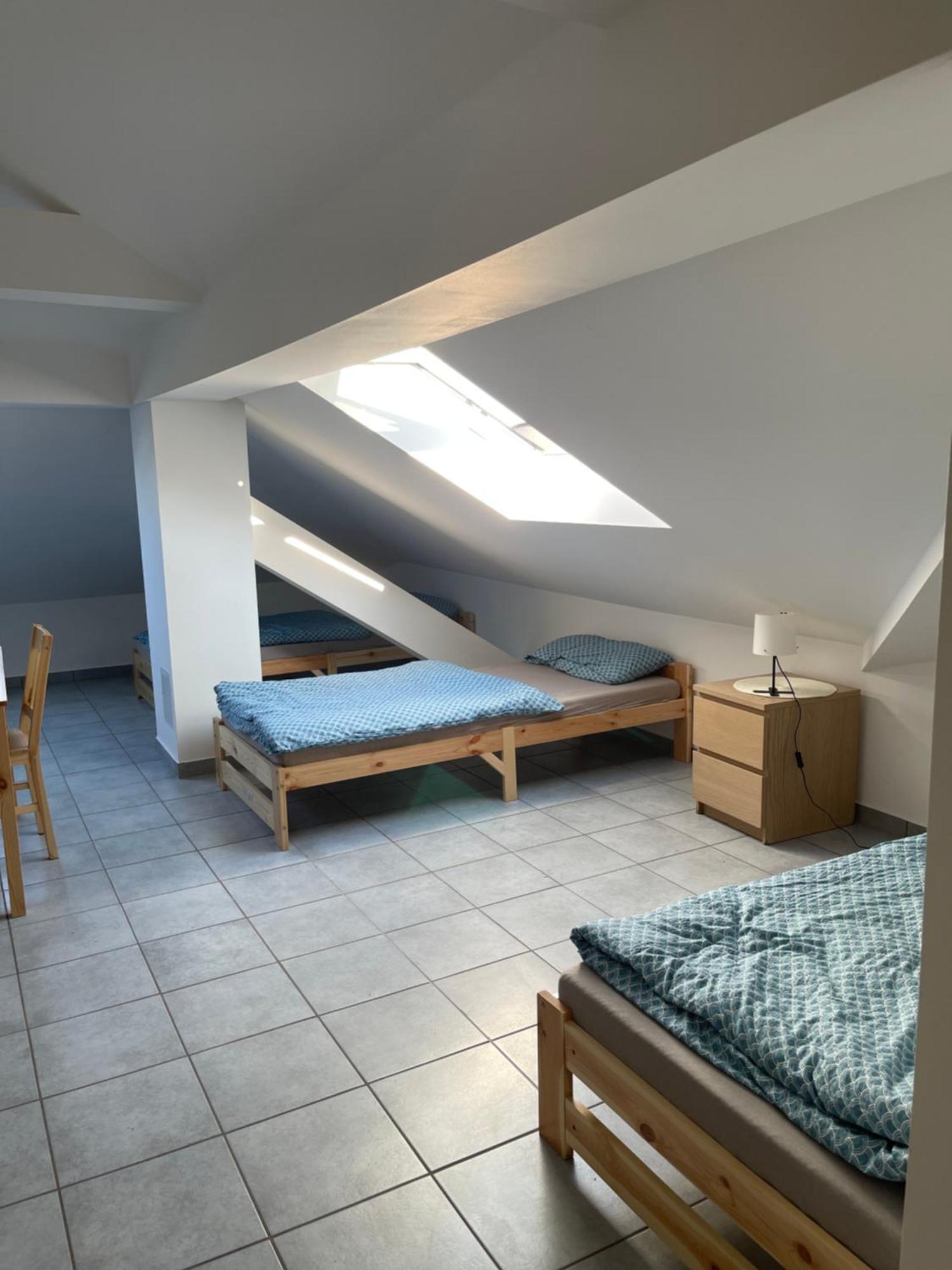 Kavkaz Restaurant & Hotel Lohmar Kültér fotó
